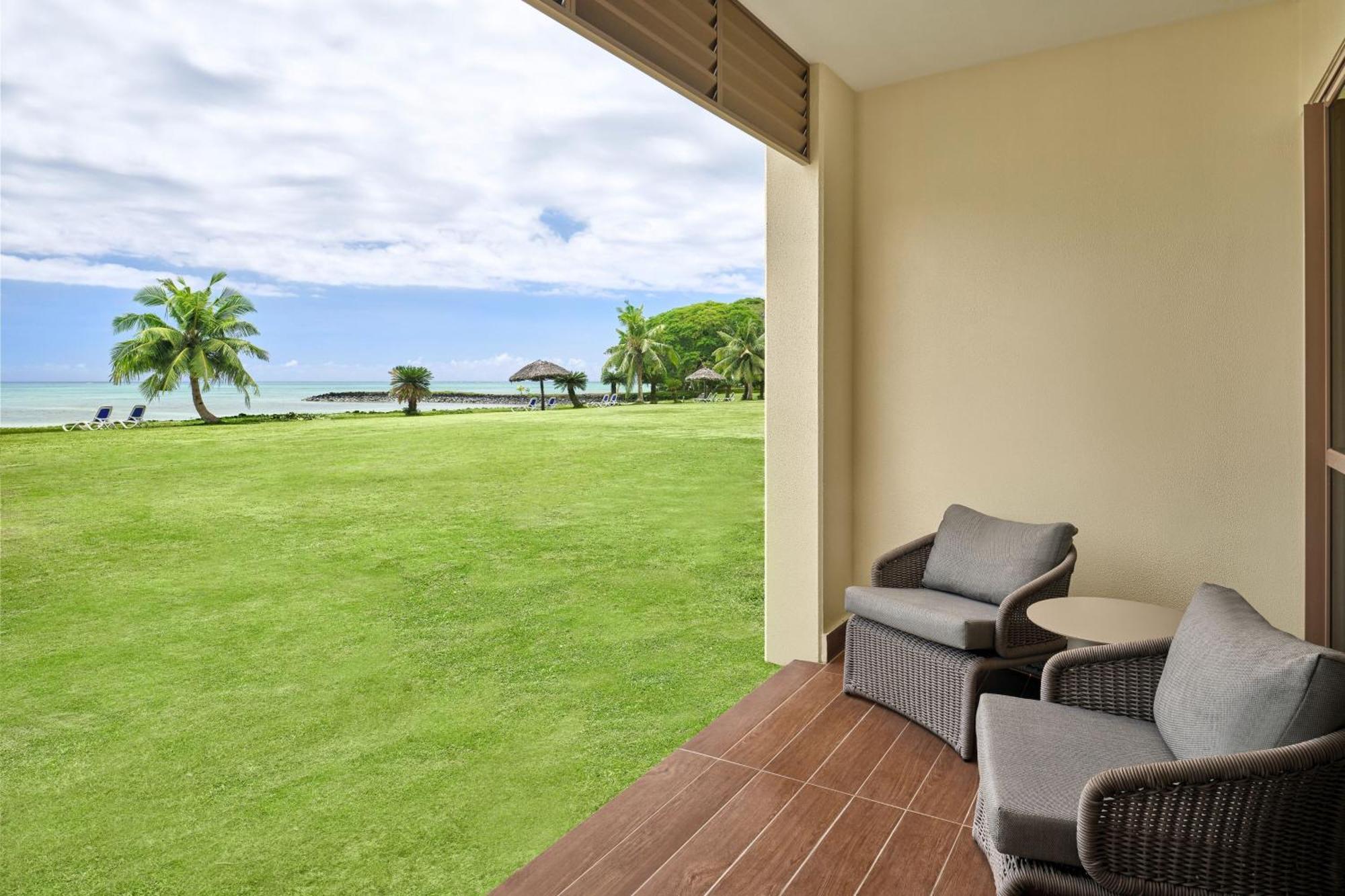Sheraton Samoa Beach Resort Mulifanua Kültér fotó