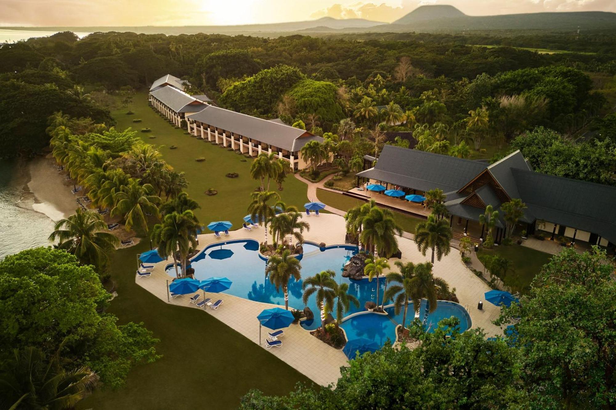 Sheraton Samoa Beach Resort Mulifanua Kültér fotó