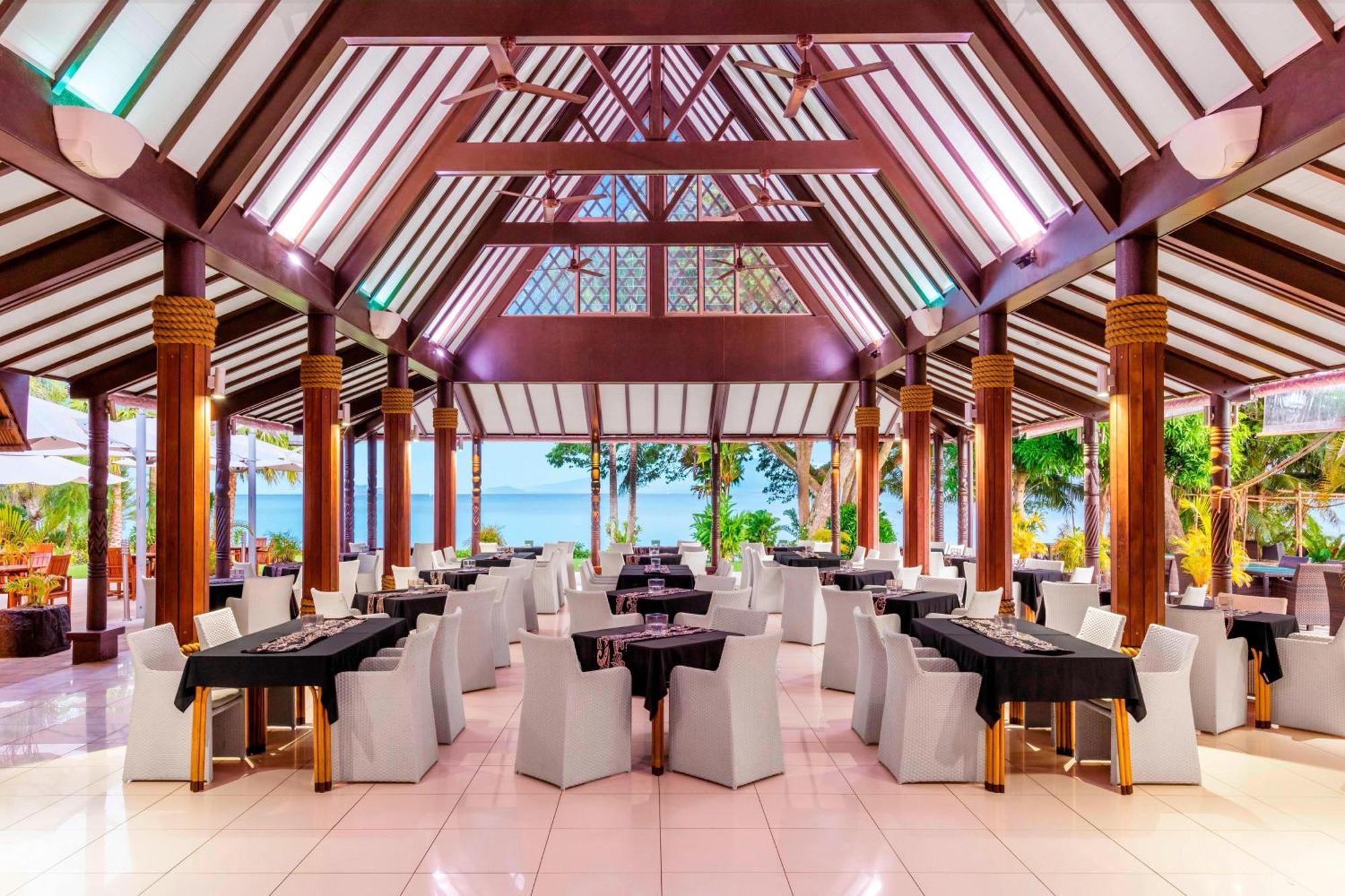 Sheraton Samoa Beach Resort Mulifanua Kültér fotó
