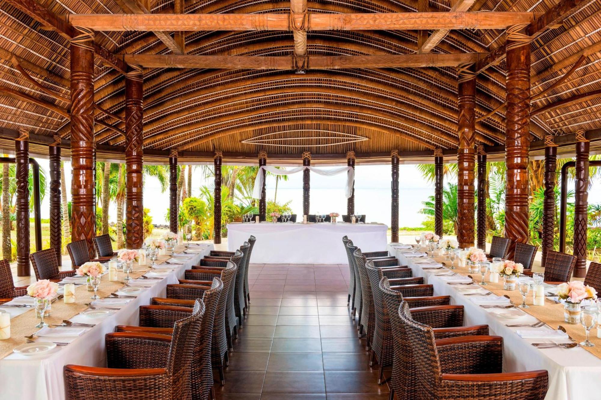 Sheraton Samoa Beach Resort Mulifanua Kültér fotó