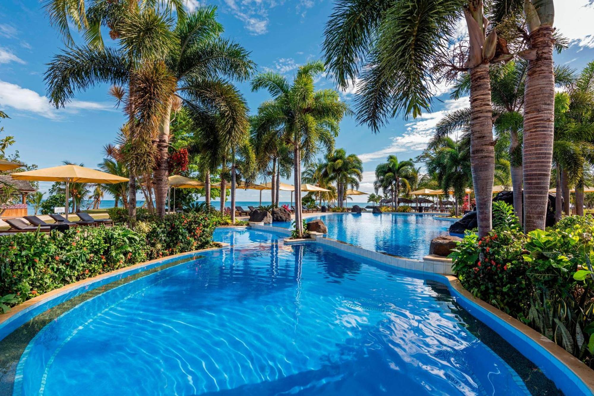 Sheraton Samoa Beach Resort Mulifanua Kültér fotó