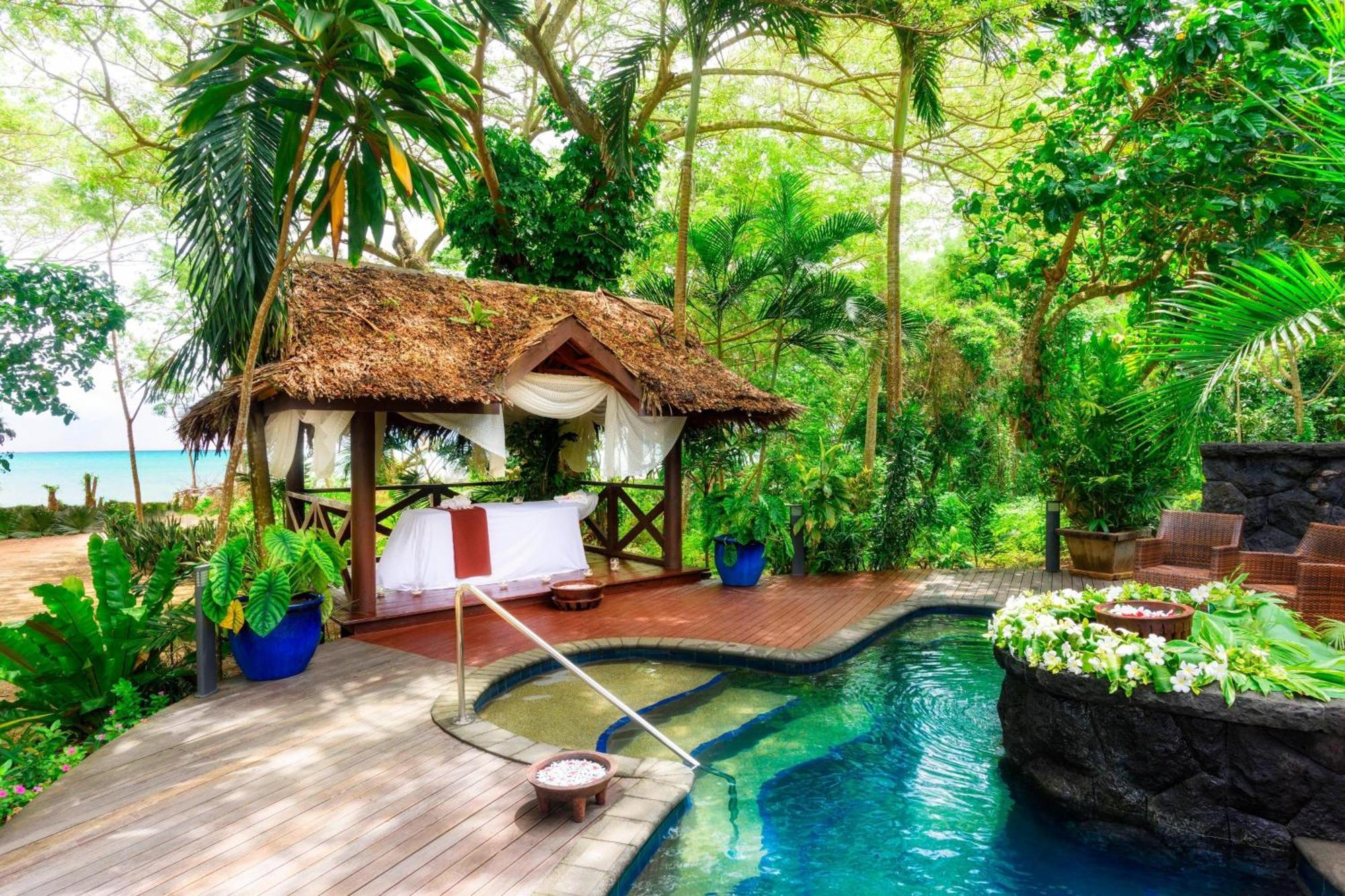 Sheraton Samoa Beach Resort Mulifanua Kültér fotó