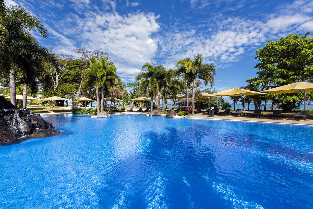 Sheraton Samoa Beach Resort Mulifanua Kültér fotó